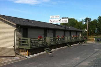 Nature'S Inn Kenora Exteriör bild
